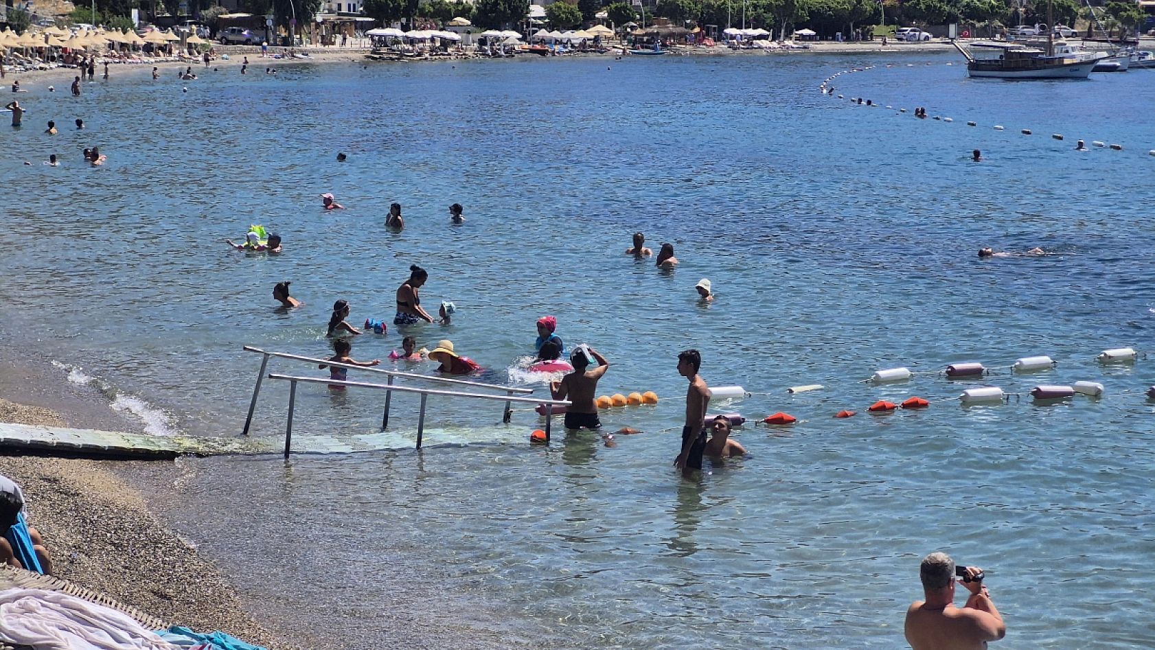 Bodrum'a, 2 bin 683 yolcuyla geldi