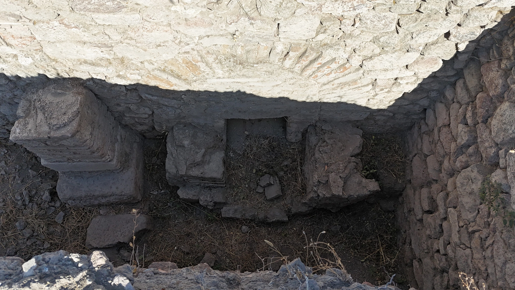 1700 yıllık yerden ısıtma sistemi görenleri şaşırtıyor