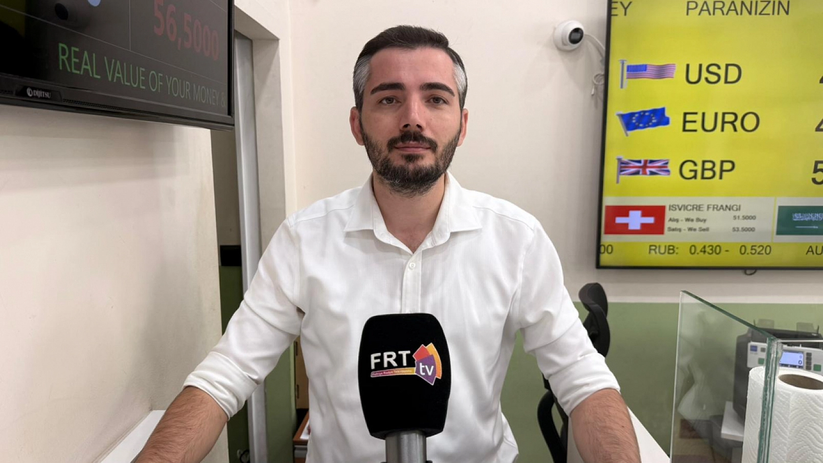 Fethiye'de Döviz Kurları Durağan Seyrediyor: 'Euro ve Pound Gevşedi, Altın Geriledi'