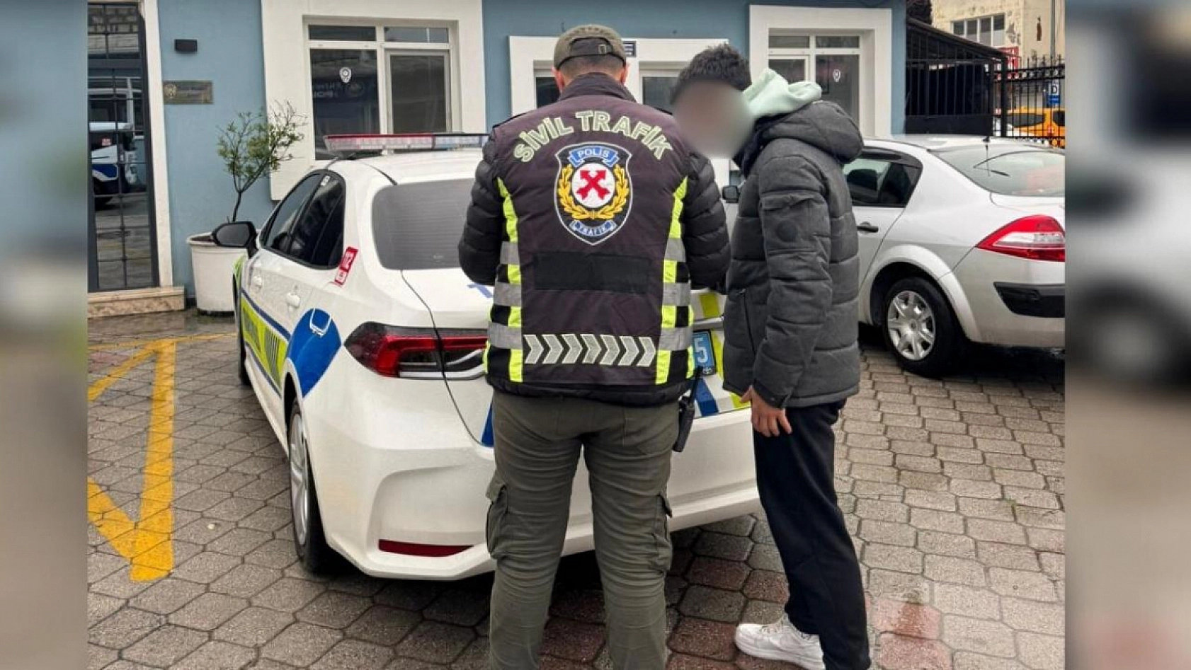 Fethiye Sahil Bandı'nda Trafik Güvenliğini Tehlikeye Düşüren Sürücünün Ehliyeti İptal Edildi