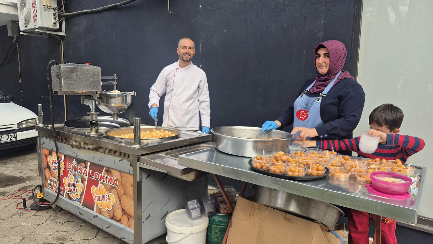 Fethiye'de Yılmaz Yılmaz Hayrına Lokma Dağıtıldı