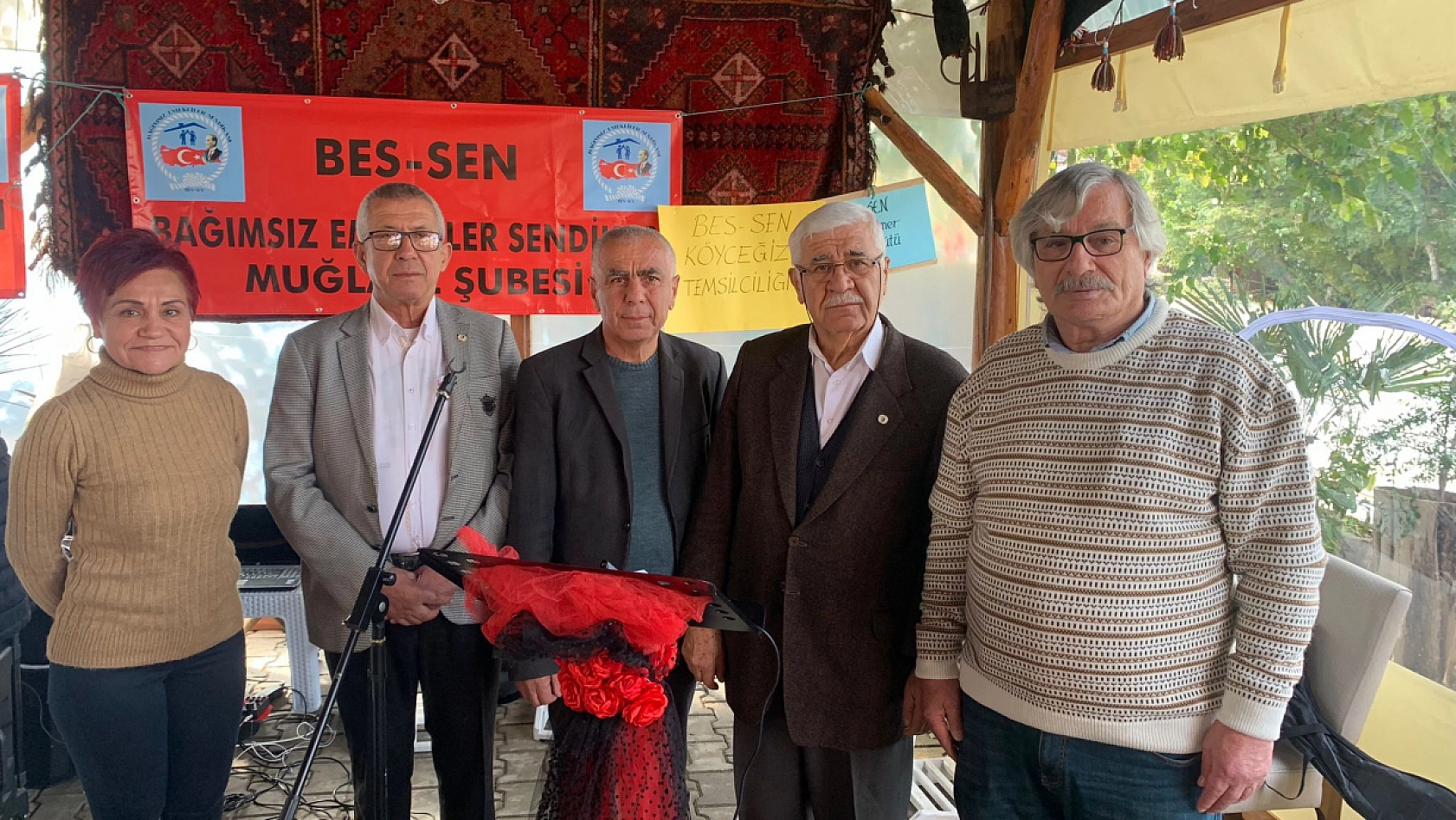 Bağımsız Emekliler Sendikası'ndan Kahvaltı Organizasyonu