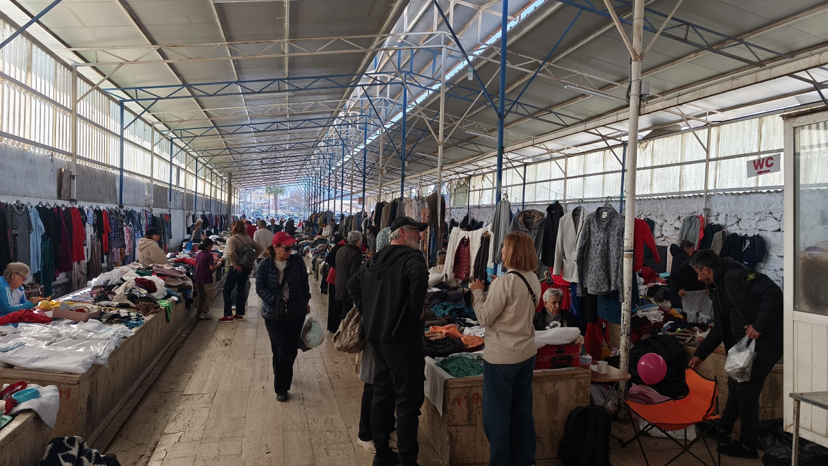 Fethiye İkinci El Pazarı'nda fiyatlar uygun, satışlar düşük