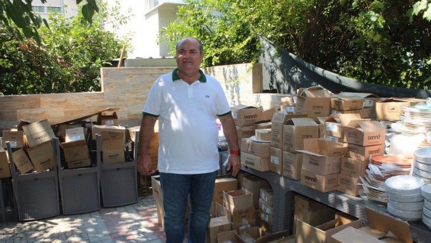 Başkan Demir, gönüllere dokunmaya devam ediyor