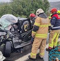 Zincirleme trafik kazası: Çin uyruklu 2 kişi yaralandı