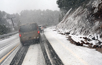 Muğla'nın yüksek kesimlerinde kar yağışı etkili olmaya başladı