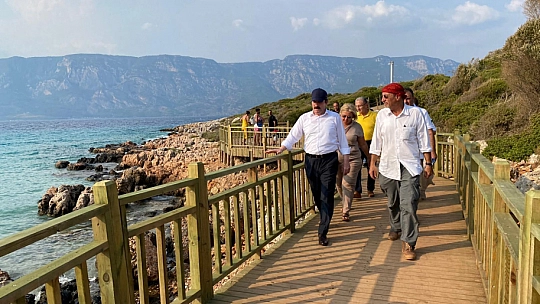 VALİ TAVLI, DEVAM EDEN KAZI ÇALIŞMALARINI YERİNDE İNCELEDİ