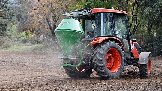 Menteşe'de 1 Ton Karakılçık Buğdayı Toprakla Buluştu