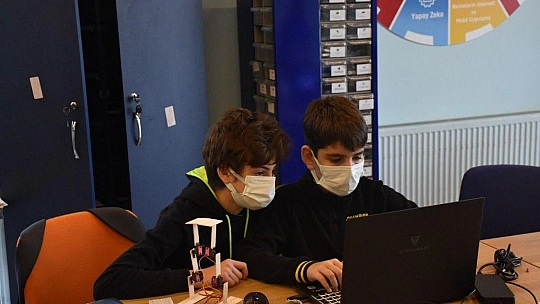 Deneyap teknoloji atölyelerinde proje şenliği