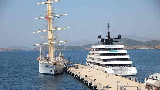 2 gemiyle 202 yolcu geldi