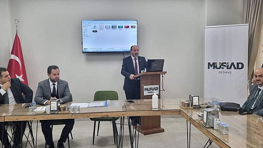 MÜSİAD FETHİYE'DE BAYRAK DEĞİŞİMİ