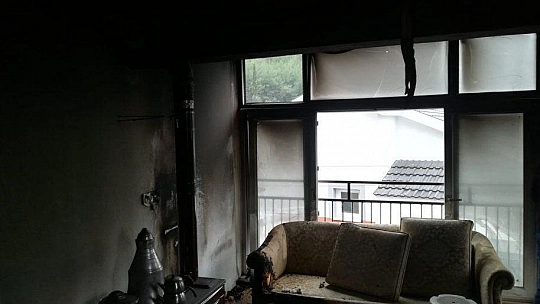 Evinde Yangın Çıkan Aile Destek Bekliyor