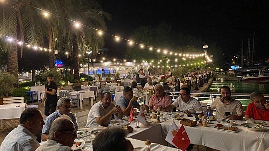 AK PARTİ FETHİYE İLÇE TEŞKİLATI 2. YILINDA BİRLİK BERABERLİK YEMEĞİNDE BULUŞTU