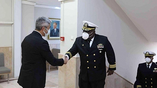 ABD'li komutan Başkan Oktay ile görüştü