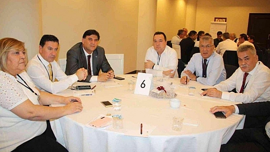 Aras, CHP çalıştayına katıldı