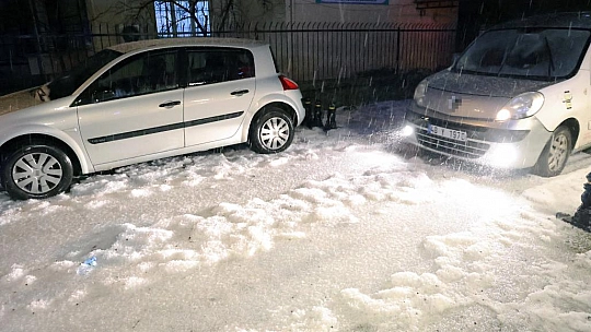 Menteşe'de Sokaklar Beyaza Büründü