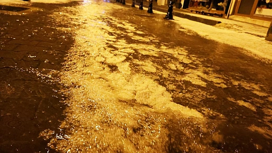 Menteşe'de Sokaklar Beyaza Büründü