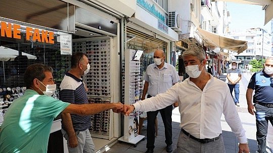 Marmaris Belediyesi'nden küçük esnafa destek  