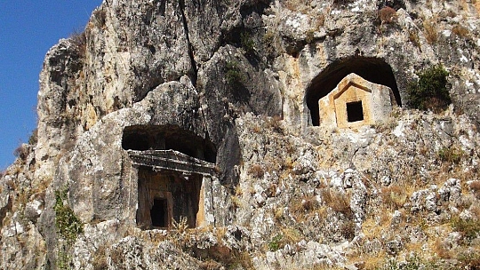 Gizemli kent 'Thera' gün yüzüne çıkıyor