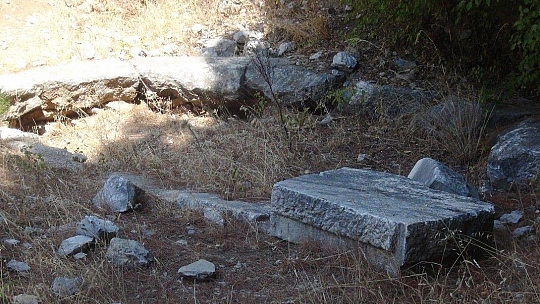 Gizemli kent 'Thera' gün yüzüne çıkıyor