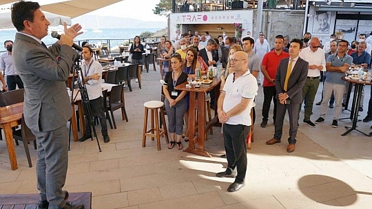 Başkan Ahmet Aras, personeli İle bayramlaştı