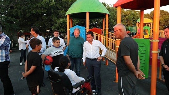 Başkan Aras, Turgutreis'te halkla buluştu