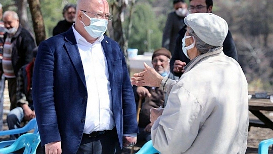 Başkan Gümüş'ün kırsal mahalle ziyaretleri sürüyor