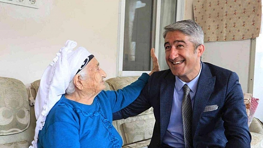 Başkan Oktay, bayramı vatandaşlarla bir arada geçiriyor