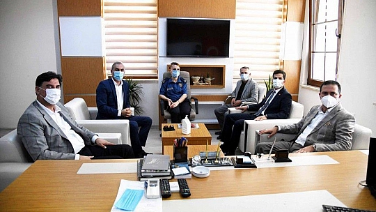 Protokol bayramlaşma töreni gerçekleştirildi