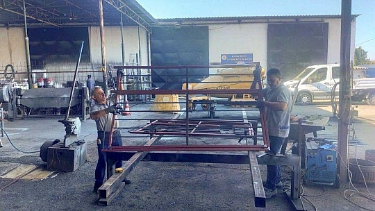 Bodrum belediyesi kendi mobilyasını üretiyor