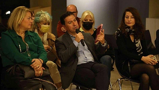 Bodrum'da 'Şiddetsiz Bir Dünya' paneli düzenlendi