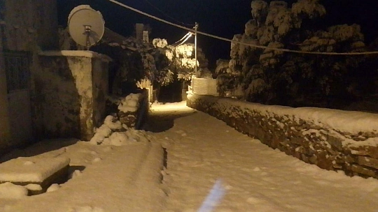 Bodrum da beyaza büründü