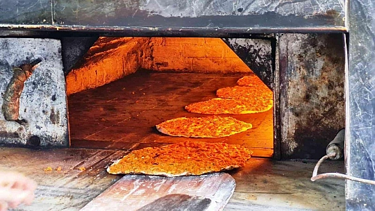 Bodrum'da lahmacun fiyatı 20 kilometre içerisinde 15 liradan 400 liraya çıkıyor