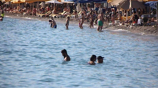 Bodrum sahillerinde yoğunluk sürüyor