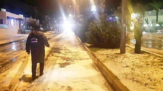 Bodrum'u dolu vurdu evleri, iş yerlerini su bastı