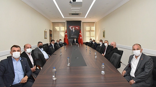 Muhtarlardan Vali Orhan Tavlı'ya Ziyaret