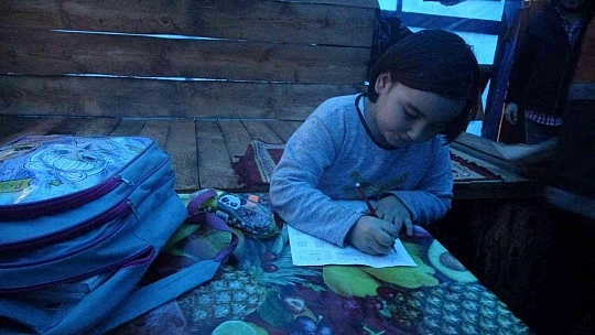 9 yaşındaki Yağmur'un en büyük hayali polis olmak