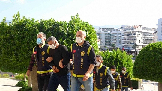 Canan Karatay'ı dolandıran şebeke üyeleri tutuklandı