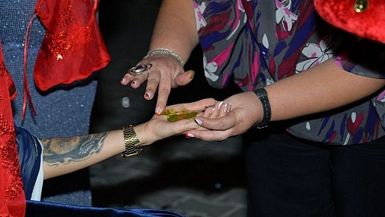 Begüm ile Mert çiftinin kına merasimi düzenlendi