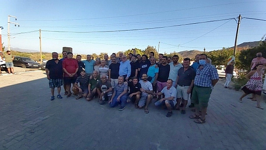 CHP'li başkanın ertelediği heykelin açılışı gerçekleştirildi