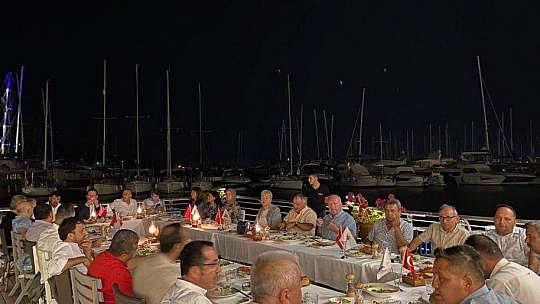 AK PARTİ FETHİYE İLÇE TEŞKİLATI 2. YILINDA BİRLİK BERABERLİK YEMEĞİNDE BULUŞTU