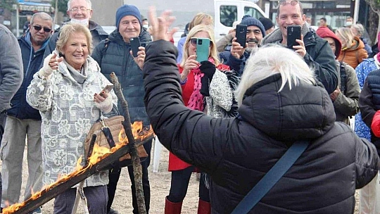 Dev ateş yakıldı, halaylar çekildi, 'Nartugan' Bodrum'da kutlandı