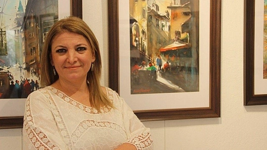 Dilek öğretmenin sergisi büyük ilgi gördü