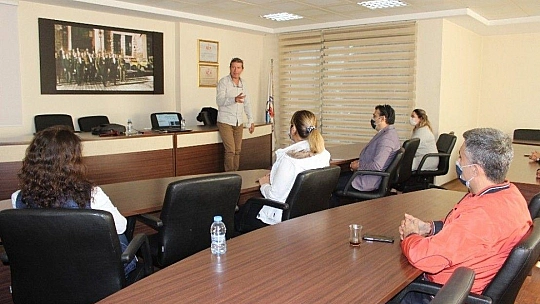 Dr. Baş, 'Kovid -19 virüsü ile yaşamayı öğreneceğiz'