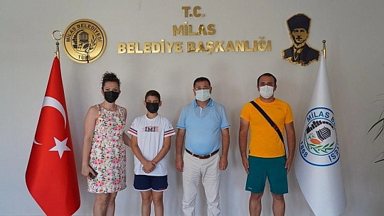 Milli Sporcudan Başkan Tokat'a ziyaret