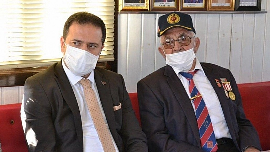 Kaymakam Fırat'tan, gaziler derneğine ziyaret