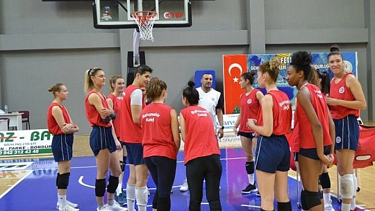 İYİ Parti'den Fethiye'nin sultanlarına motivasyon ziyareti