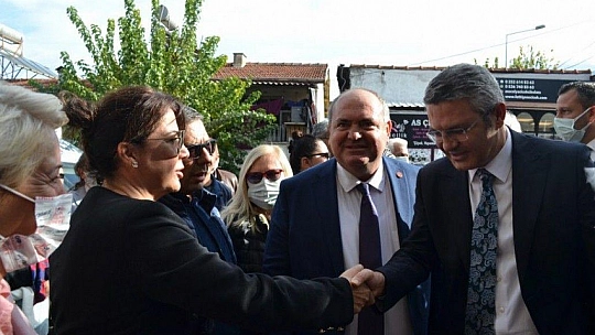 CHP rozet takma törenine yoğun katılım