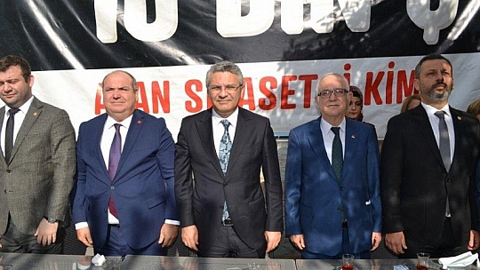CHP rozet takma törenine yoğun katılım