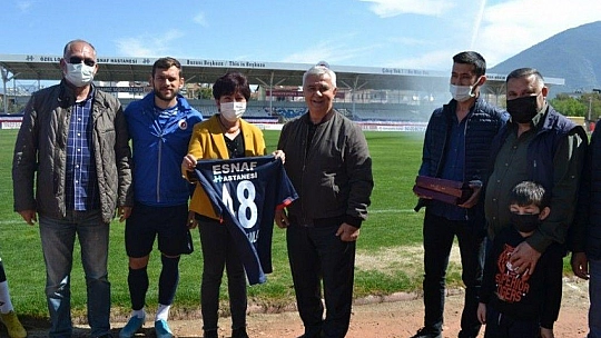 DEVA Partisi'nden Fethiyespor'a moral ziyareti